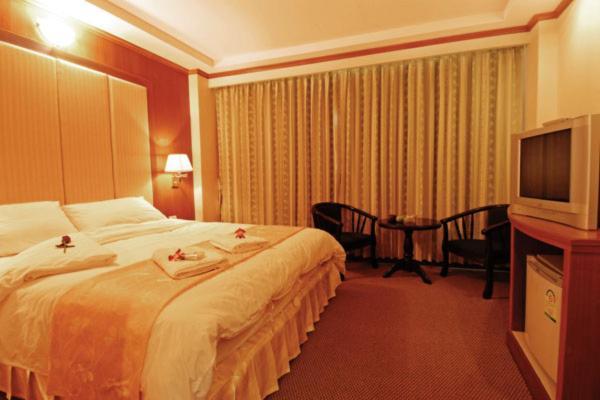Western Grand Hotel Ratchaburi Dış mekan fotoğraf